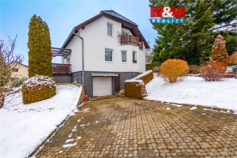 Prodej rodinného domu, 229 m² 0