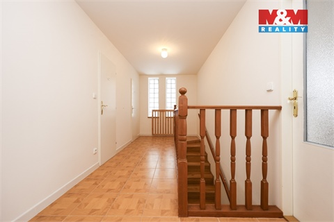 Pronájem rodinného domu, 262 m² 24