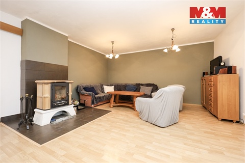 Pronájem rodinného domu, 262 m² 2