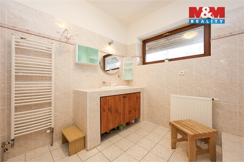 Pronájem rodinného domu, 262 m² - 16