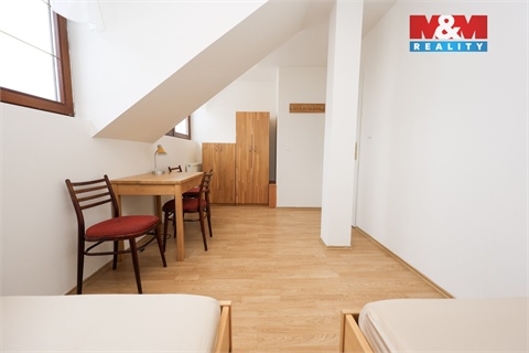 Pronájem rodinného domu, 262 m² - 24