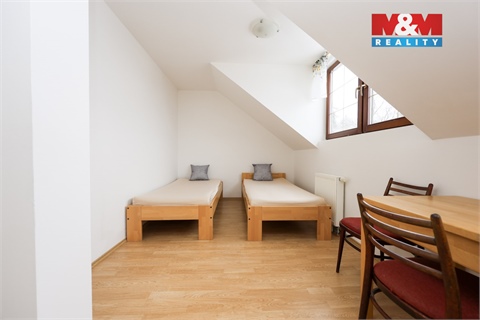 Pronájem rodinného domu, 262 m² - 6