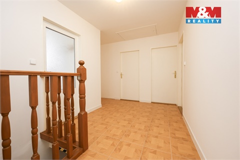 Pronájem rodinného domu, 262 m² 26