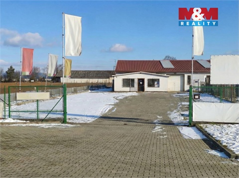 Prodej obchodních prostor, 972 m² 8