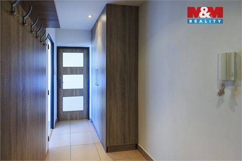 Pronájem bytu 1+1, 41 m² 12