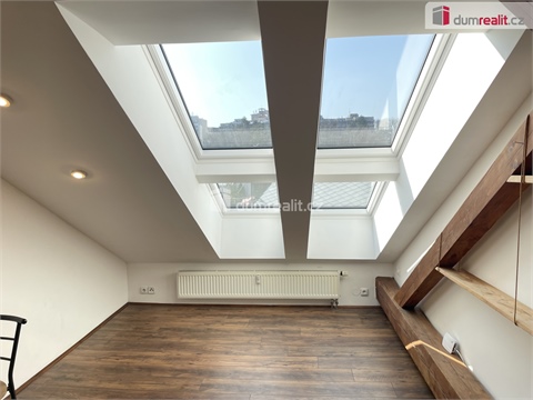 Pronájem bytu 1kk, 32 m² - 6