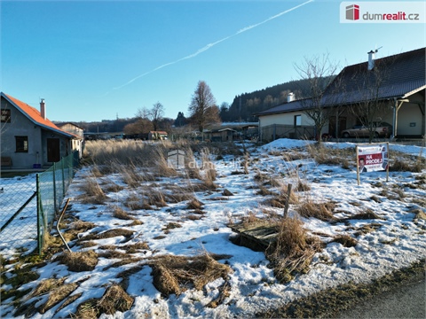 Prodej stavebního pozemku, 1 371 m² 2