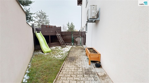 Prodej bytu 4kk, 87 m² 24