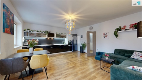 Prodej bytu 4kk, 87 m² 0