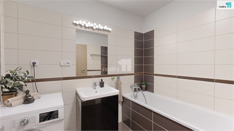 Prodej bytu 4kk, 87 m² - 18