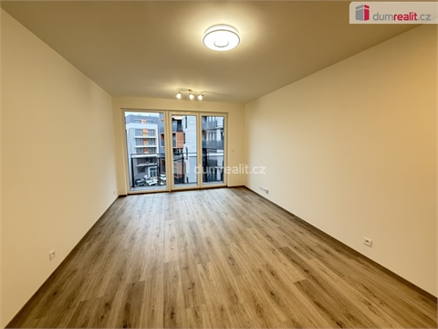 Pronájem bytu 1kk, 33 m² - 4