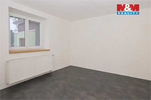 Pronájem obchodních prostor, 84 m² - 12