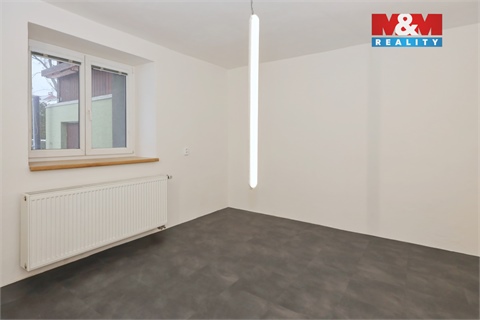 Pronájem obchodních prostor, 84 m² 10
