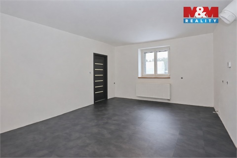 Pronájem obchodních prostor, 84 m² - 10