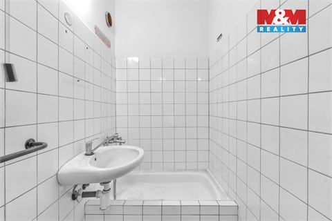 Prodej bytu 1+1, 39 m² - 12