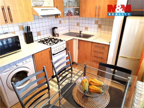 Pronájem bytu 1+1, 32 m² 2