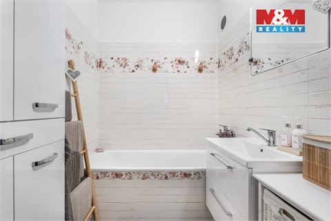 Prodej bytu 4+1, 86 m² - 6