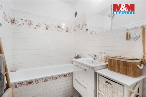 Prodej bytu 4+1, 86 m² 8