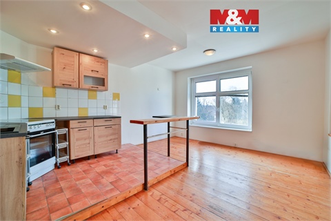 Pronájem bytu 3kk, 90 m² 0