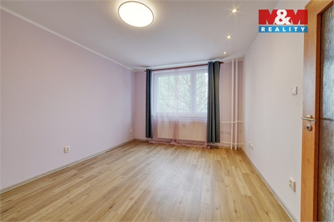 Pronájem bytu 1+1, 37 m² - 0