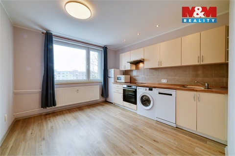 Pronájem bytu 1+1, 37 m² 10