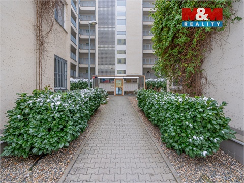 Pronájem bytu 2kk, 65 m² 18