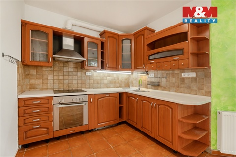 Prodej rodinného domu, 271 m² - 12