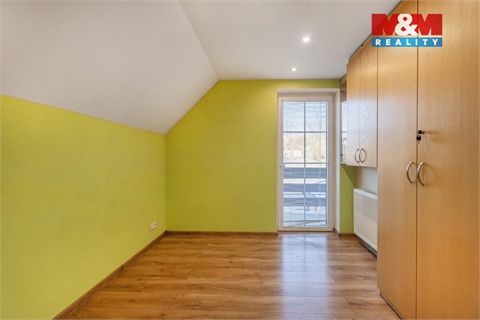 Prodej rodinného domu, 271 m² 6