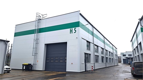 Pronájem výrobního objektu, 843 m² 0