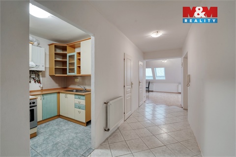 Prodej bytu 3+1, 80 m² 12