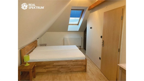 Prodej bytu 3kk, 64 m² - 24