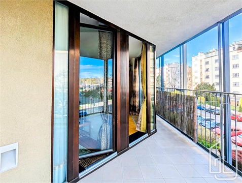 Pronájem bytu 2kk, 81 m² - 4