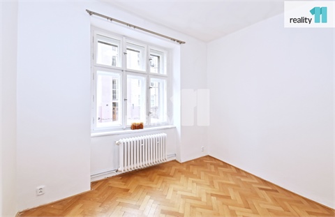 Pronájem bytu 5kk, 105 m² 10