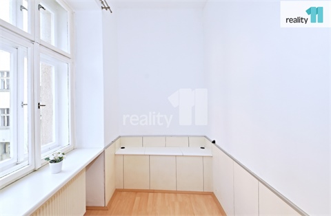 Pronájem bytu 5kk, 105 m² - 16