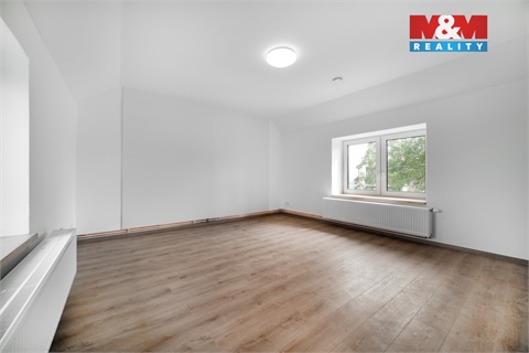 Prodej rodinného domu, 139 m² - 14