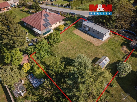 Prodej stavebního pozemku, 962 m² 0