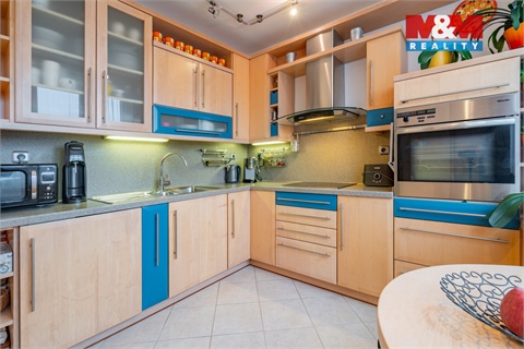 Prodej bytu 3+1, 64 m² - 0