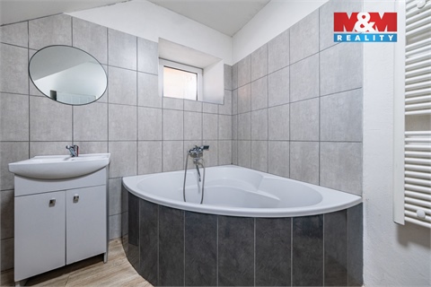 Prodej rodinného domu, 60 m² 2