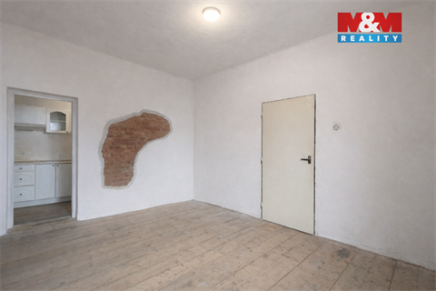 Prodej rodinného domu, 570 m² - 18