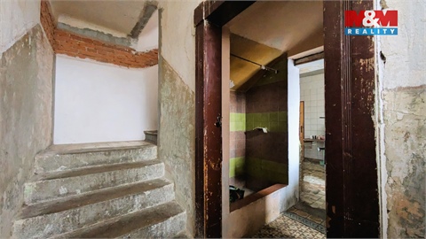 Prodej rodinného domu, 570 m² 6