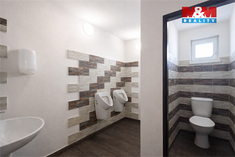 Prodej rodinného domu, 570 m² - 16