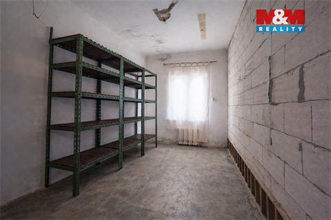 Prodej rodinného domu, 570 m² - 6