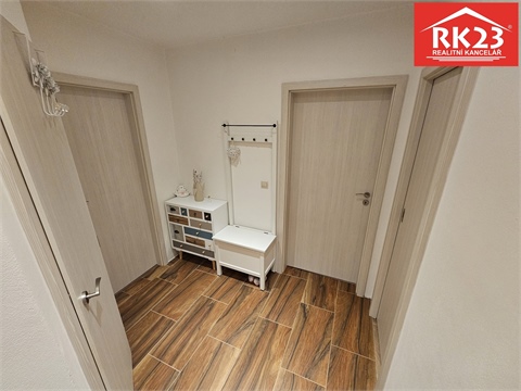 Prodej bytu 3kk, 59 m² - 14