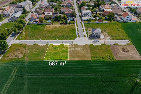 Prodej stavebního pozemku, 587 m² 8