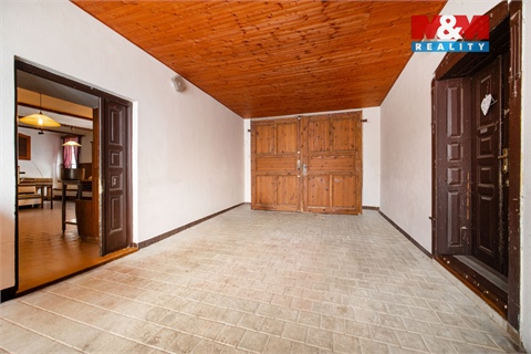 Prodej rodinného domu, 300 m² - 14