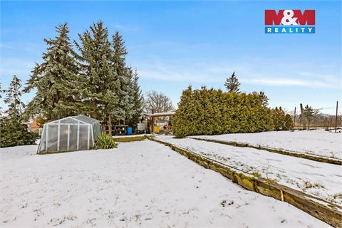 Prodej stavebního pozemku, 2 477 m² 2