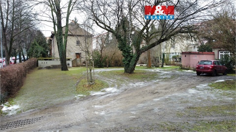 Prodej stavebního pozemku, 591 m² 0