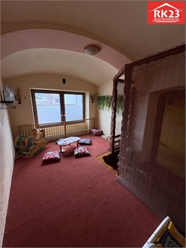 Pronájem komerčního objektu, 80 m² - 2