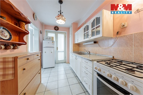 Prodej rodinného domu, 74 m² 2