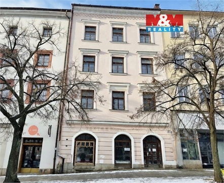 Pronájem obchodních prostor, 360 m² 0